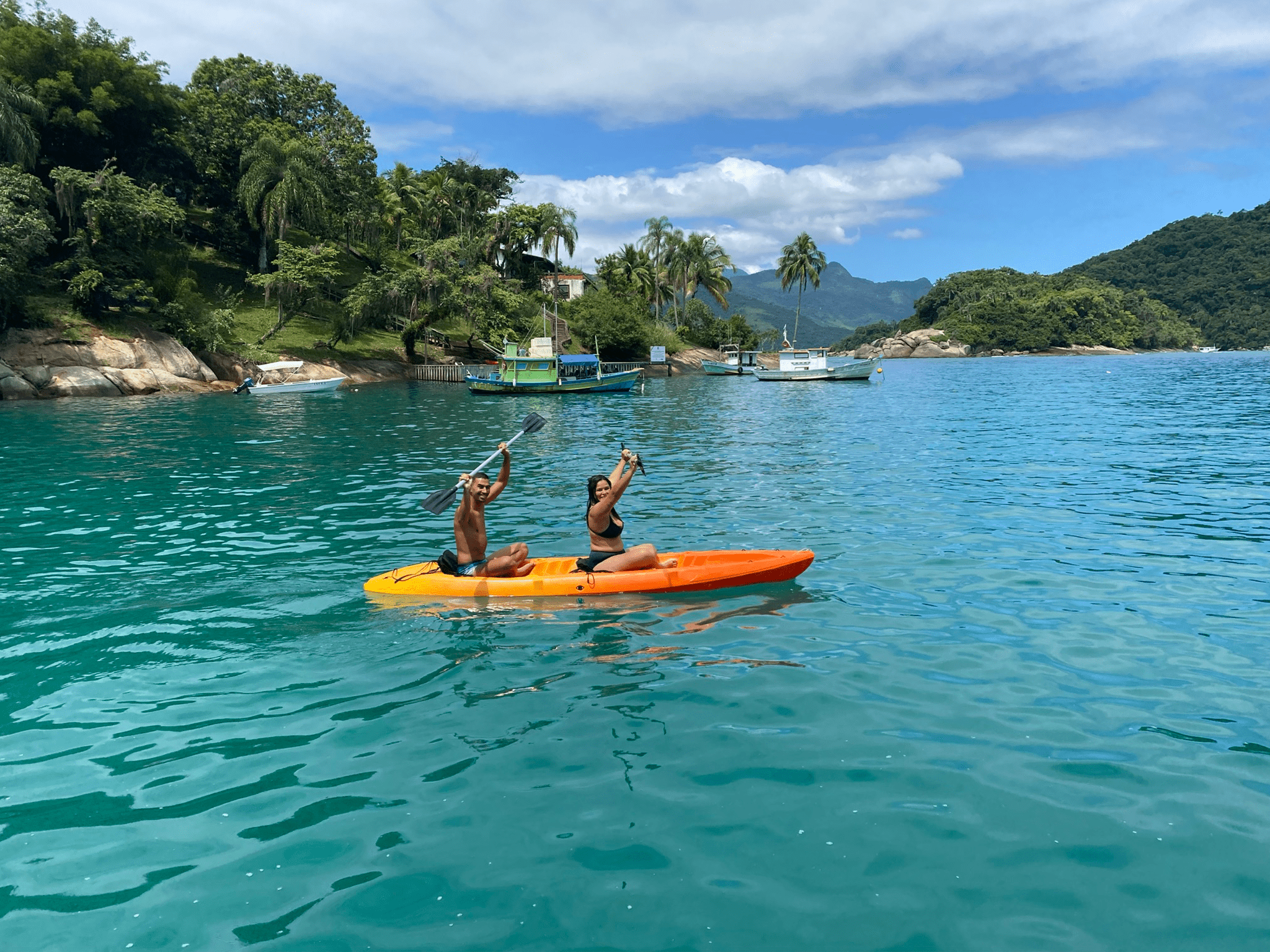 roteiro-aguas-claras-em-paraty-rj-escuna-netuno-discovery-passeio-de-escuna-em-paraty (43)